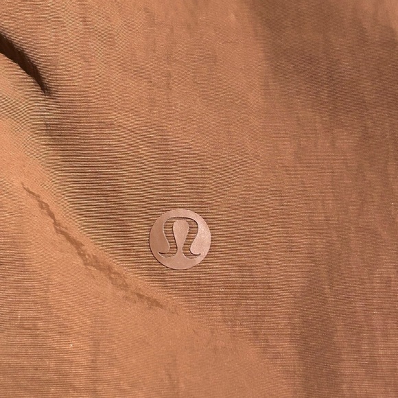 Lululemon Always Effortless Jacket size 2 in Roasted Brown - Picture 5 of 6